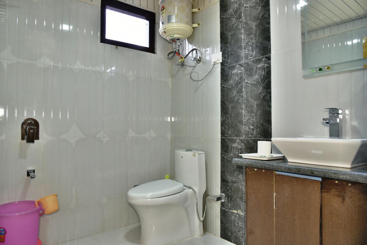 מקלוד גאנג' Hotel Akash - Luxury Hotel In Mcleodganj מראה חיצוני תמונה