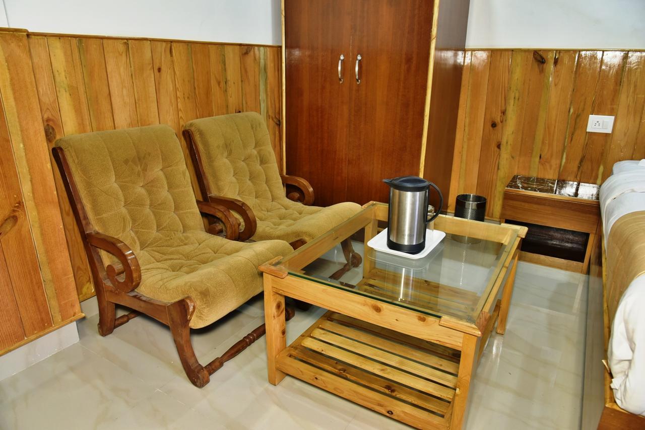 מקלוד גאנג' Hotel Akash - Luxury Hotel In Mcleodganj מראה חיצוני תמונה