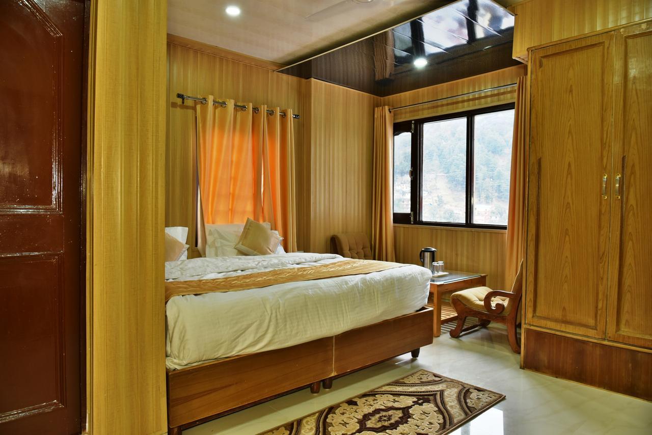 מקלוד גאנג' Hotel Akash - Luxury Hotel In Mcleodganj מראה חיצוני תמונה